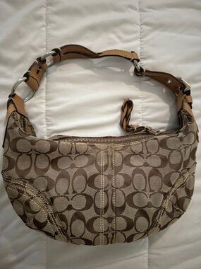 Vintage Coach Logo-Print Hobo Bag in Tan